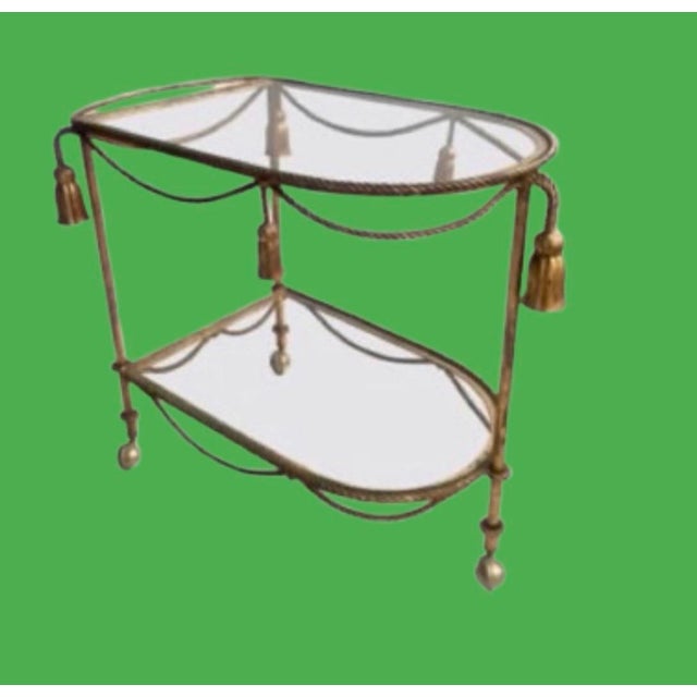Hollywood Regency 1960s Italian Hollywood Regency Gilded Tassels Bar or Tea Cart. For Sale - Image 4 of 6