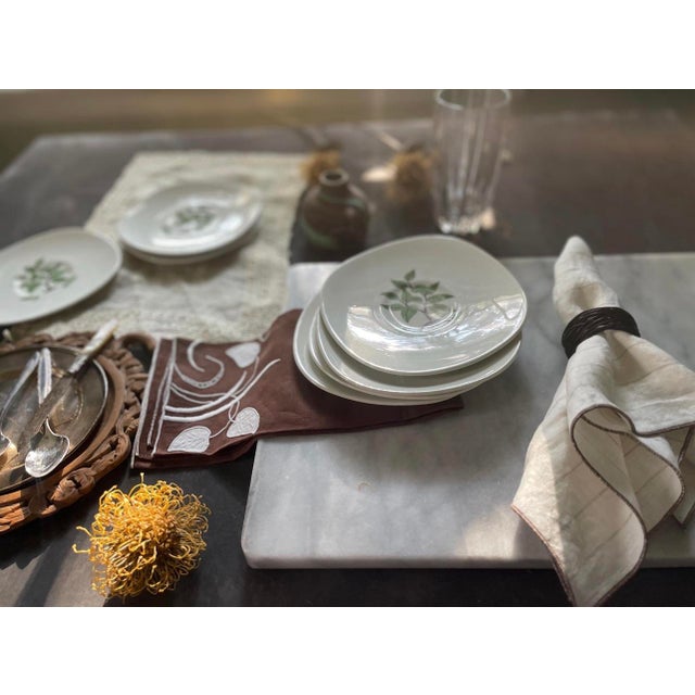 Mid 19th Century Mid Cetury Modern Taylor Smith Taylor Saucer Plates in Coffee Tree Pattern - Set of Seven (7) For Sale In Chicago - Image 6 of 9