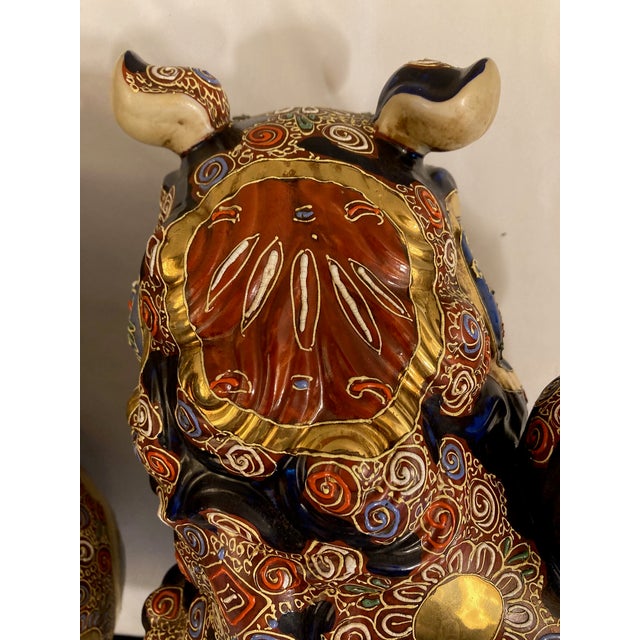 Japanese Taisho Period Cobalt Blue Kutani Foo Dogs Shishi / Temple Lions For Sale - Image 10 of 17