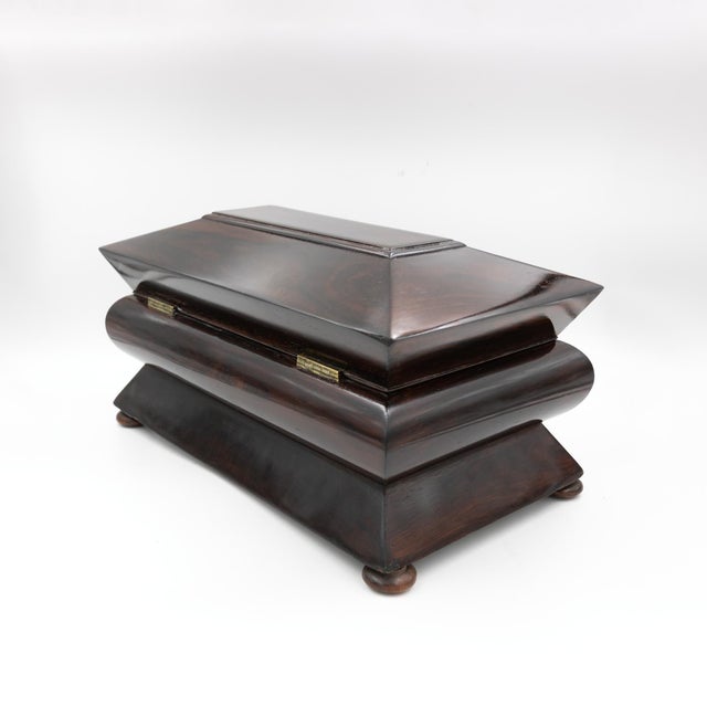 Early 19th Century William IV Accordion-Shaped Rosewood Box For Sale - Image 4 of 12