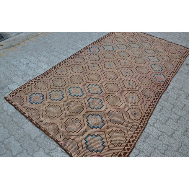 Turkish Turkish Vintage Anatolian Kilim Rug For Sale - Image 3 of 11