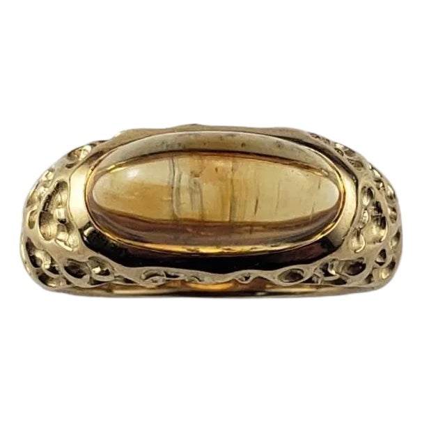 Late 19th Century Manhattan 18 Karat Yellow Gold and Cabochon Citrine Ring, Size 6.5 For Sale
