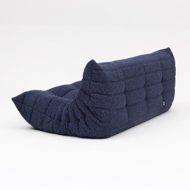 Ink Blue Restored Ligne Roset Togo 3-Seater in Indigo Grain Bouclé - Vintage European Original For Sale - Image 8 of 17