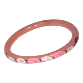 French Art Deco Pink Celluloid Bracelet Bangle with Floral Design For Sale