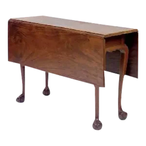New York Chippendale Drop Leaf Dining Table in Walnut with Ball & Claw Feet c. 1780