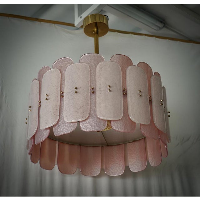 Metal Mid-Century Round Pink Murano Glass and Brass Chandelier For Sale - Image 7 of 11