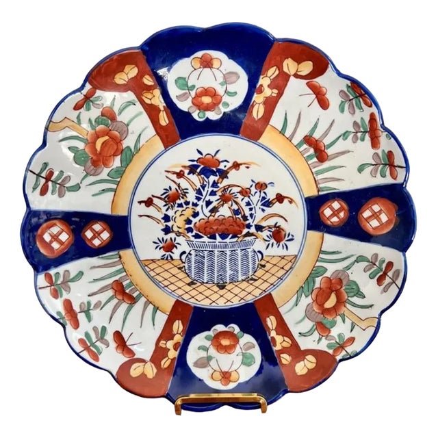 Antique Japanese Imari Plate with a Scallop Shaped Edge, 1900s For Sale