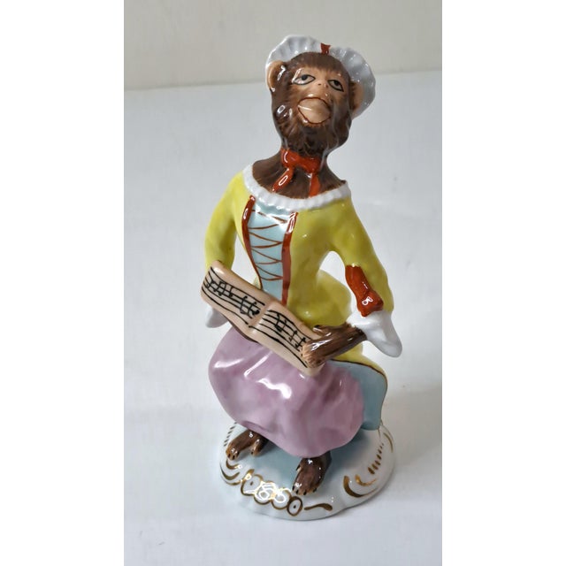 Yellow 1980s Chelsea House Porcelain Monkey Band Singer Figurines, Pair, Meissen Style Rococo Musicians For Sale - Image 8 of 14