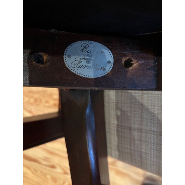 Baker Furniture Company 1990s Baker Dining Room Table Historic Charleston Collection. Mahogany Table./2 Leaves and 6 Chairs. For Sale - Image 4 of 5