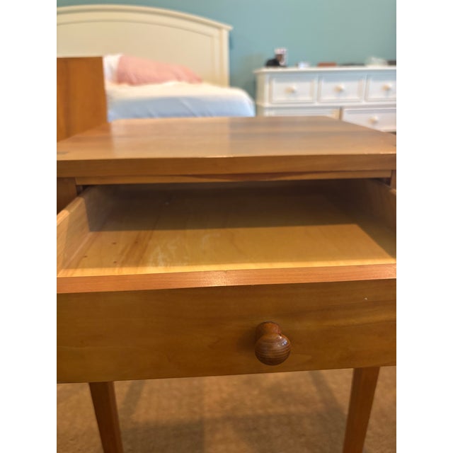 American Vintage Harden Solid Cherry One-Drawer Side Table For Sale - Image 3 of 5