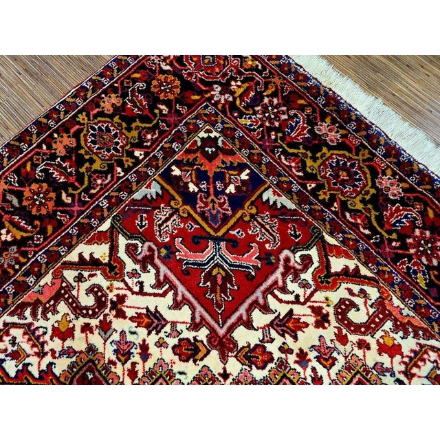Middle Eastern Rug in Pure Wool For Sale - Image 9 of 11