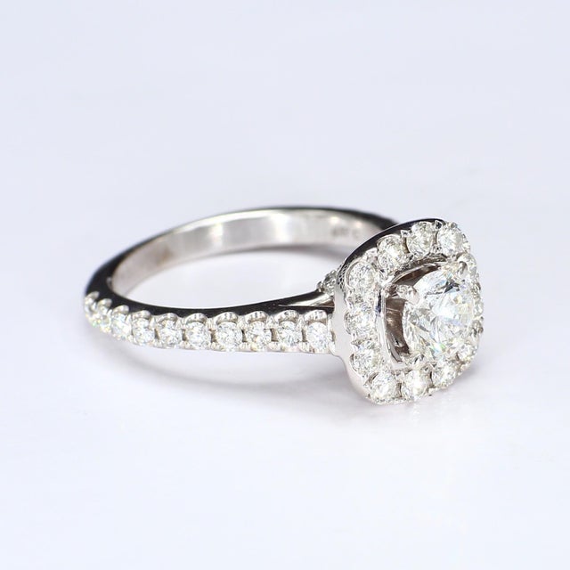 Neil Lane 14k White Gold Diamond Halo Engagement Ring With 0.5ct Round Brilliant, Size 4.75 For Sale - Image 11 of 11