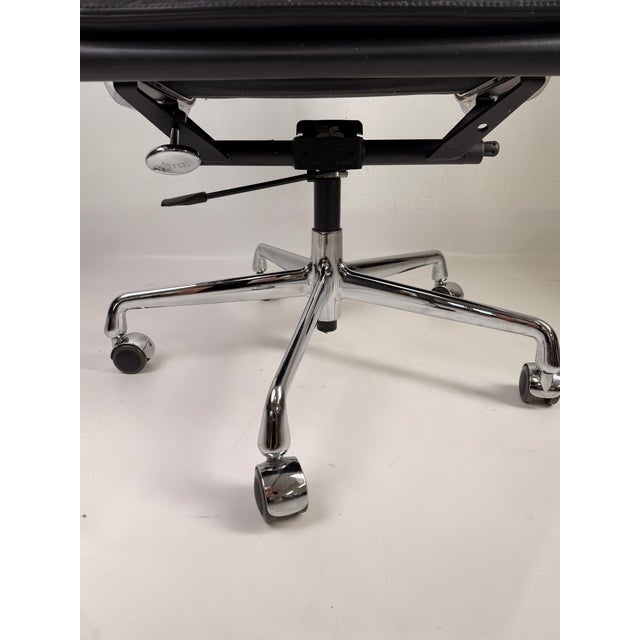 Vitra Leather and Chrome Soft Pad Chair by Charles and Ray Eames for Vitra, 1960s For Sale - Image 4 of 10
