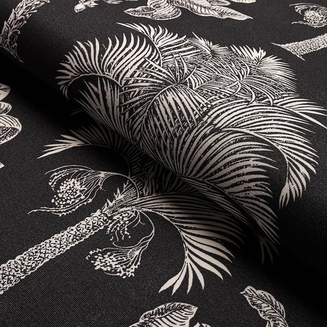 Schumacher Sample - Schumacher Grand Palms Indoor/Outdoor Fabric in Black For Sale - Image 4 of 5