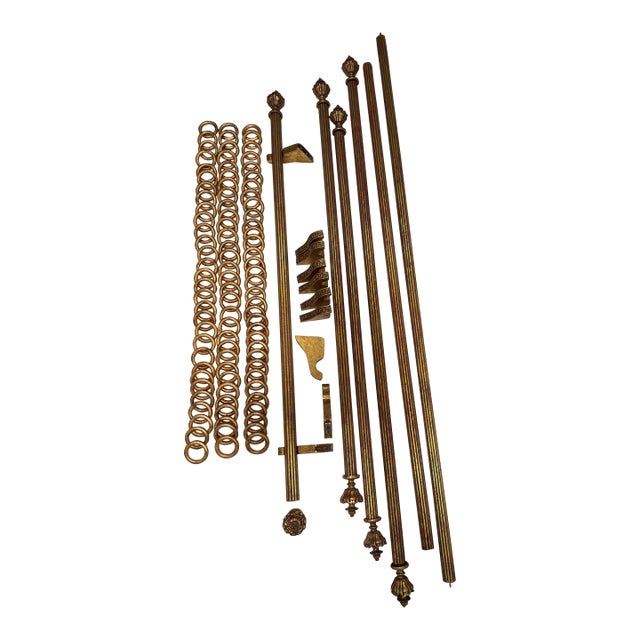 Set of Vintage TMS Gilded Gold Fleur-De-Lis Drapery Rods, Finials, Rings and Brackets For Sale