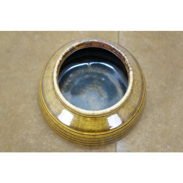 Thai Celadon Studio Art Pottery Ribbed Beehive Vase Pot Cachepot Jar 6" For Sale - Image 4 of 11