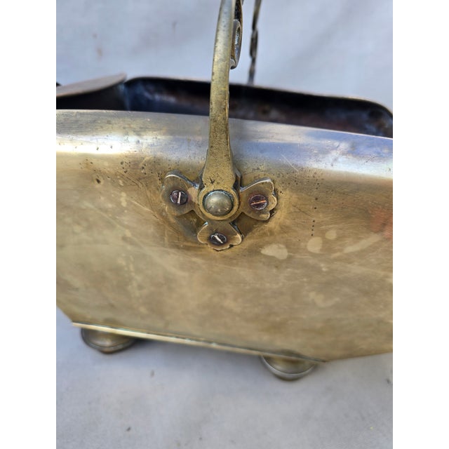 Metal 19th Century Brass Coal Bucket by Henry Lovebridge For Sale - Image 7 of 13