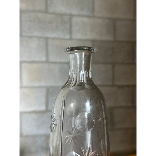 Glass 1950s Sweden Hand-Blown Glass Decanter or Vase With Etched Star and Circle Motifs For Sale - Image 7 of 9