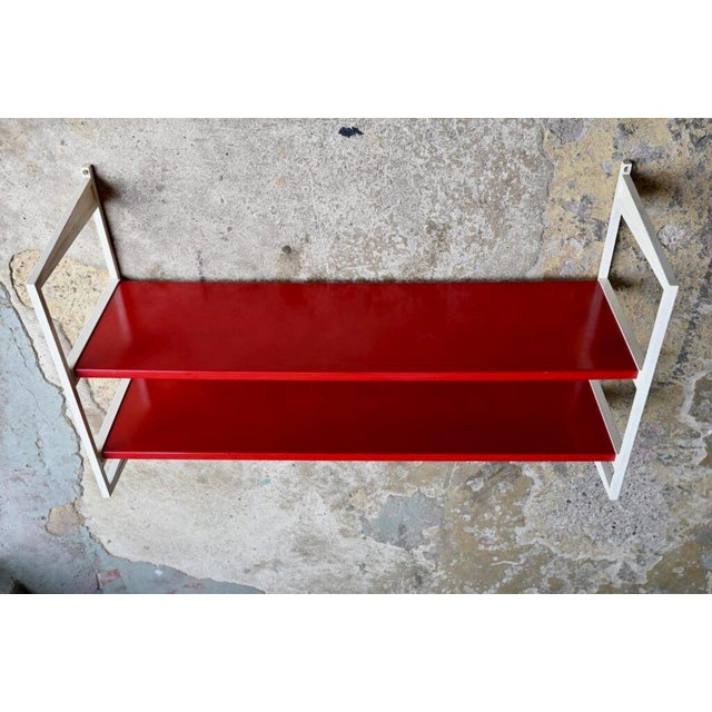 Space Age Modular Wall Shelf in Red and White, 1970s For Sale - Image 3 of 13