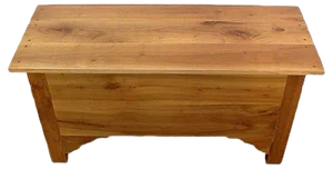 Small Maie in Cherry Wood
