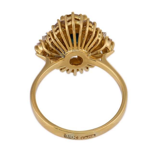 Vintage Gia 2.00 Carat Sapphire Diamond 18k Yellow Gold Ring, Size 8.25 For Sale In Los Angeles - Image 6 of 6