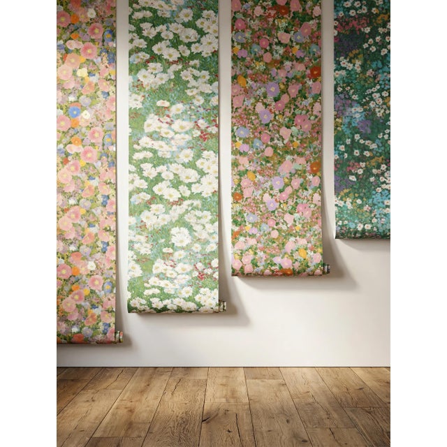 Paper The Chamomile Meadow Floral Traditional Wallpaper Sample For Sale - Image 7 of 8