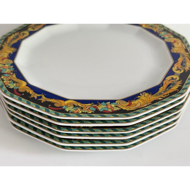 Le Roi Soleil Rim Salad Plates by Versace for Rosenthal, 1990s, Set of 6 For Sale - Image 6 of 7