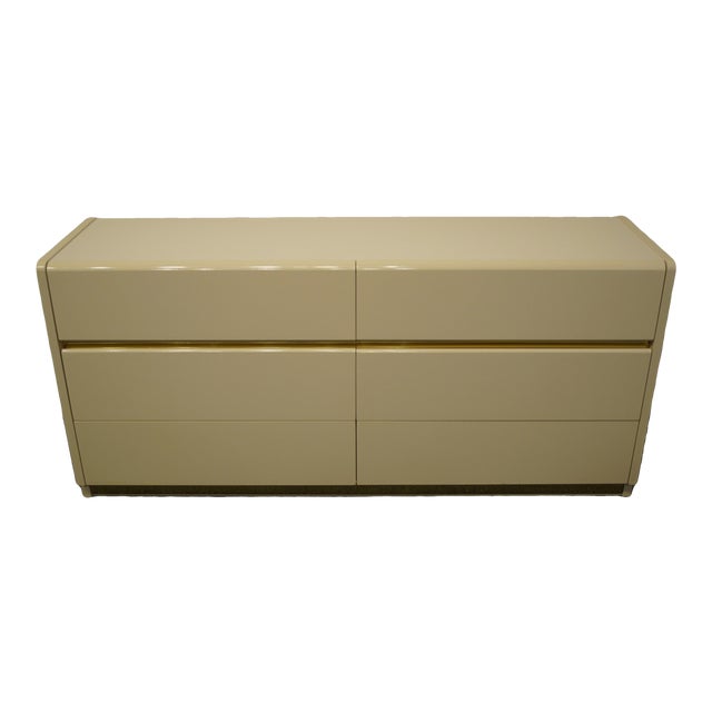 Lane Furniture Contemporary Cream/Off White Lacquered Double Dresser