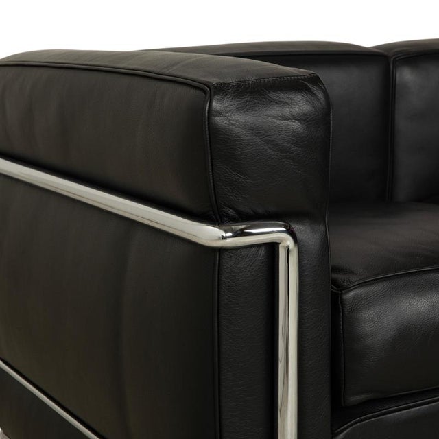 LC 2 3-Seater Sofa in Black Leather by Le Corbusier for Cassina For Sale - Image 6 of 16
