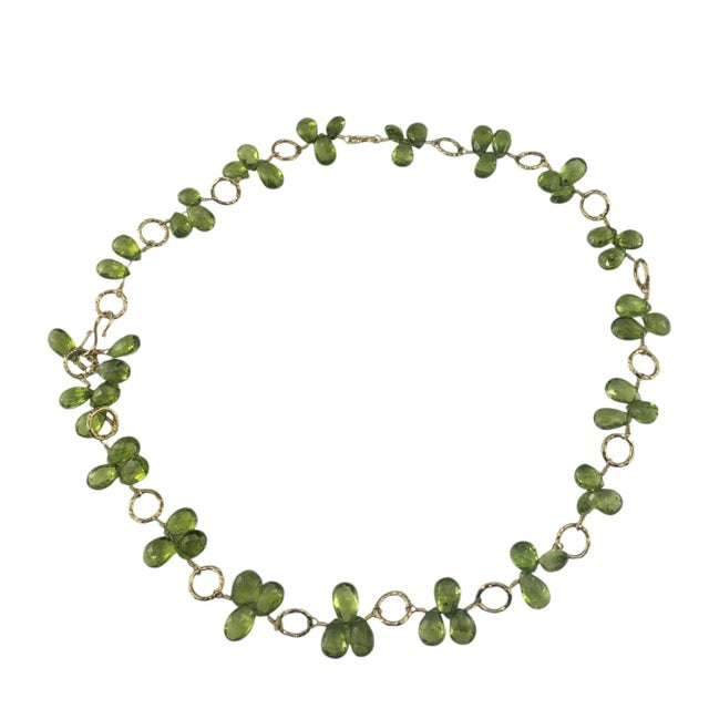 Late 20th Century 14k Yellow Gold Yellow Green Peridot Briolette Beaded Choker For Sale - Image 4 of 9