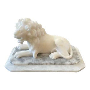 Mid 19th Century Victorian Grand Tour Carved Lion Marble Desk Paperweight