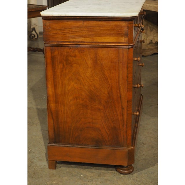 Antique French Burl Walnut Louis Philippe Style Commode White Carrara Marble Top, Late 1800s For Sale - Image 16 of 18