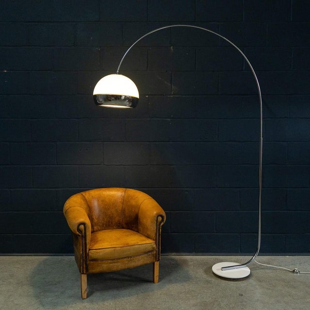 Vintage Italian Chrome Arc Floor Lamp with Opaline Shade, 1970s For Sale - Image 3 of 18