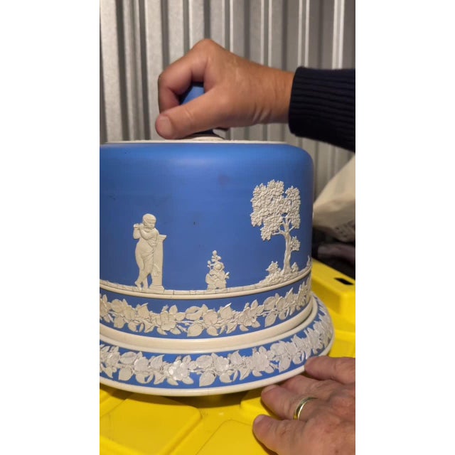 Josiah Wedgwood Antique English Wedgwood Jasperware Cheese Dome & Underplate, Circa 1900 For Sale - Image 4 of 4