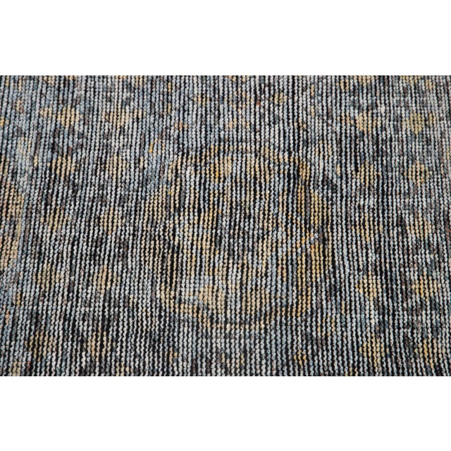 2010s Modern Soumak Style Wool Rug Handmade Gray With Allover Design For Sale - Image 5 of 7