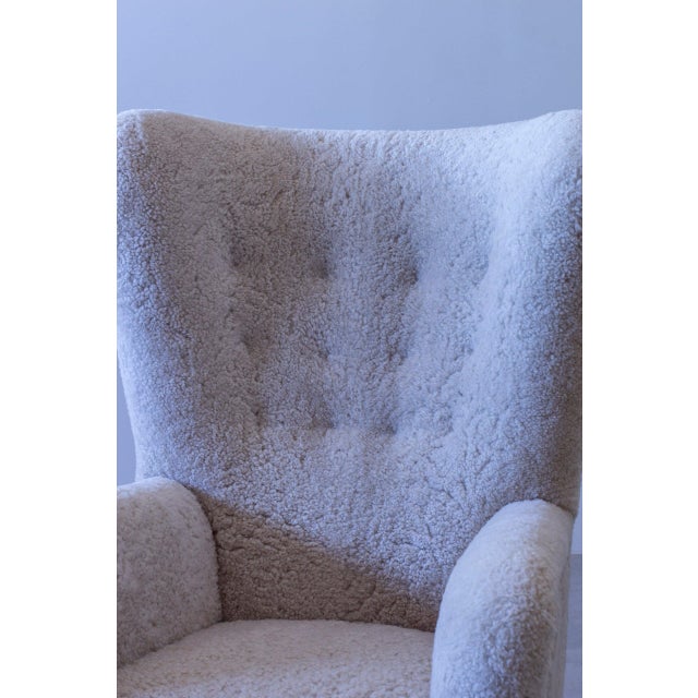 Set of 1672 Wingback Chair and Pouf by Fritz Hansen, 1930s For Sale - Image 9 of 13