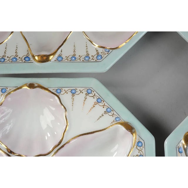 Traditional Set of 9 Fine Hand Painted Porcelain Oyster Plates, Late 19th or Early 20th Century For Sale - Image 3 of 7