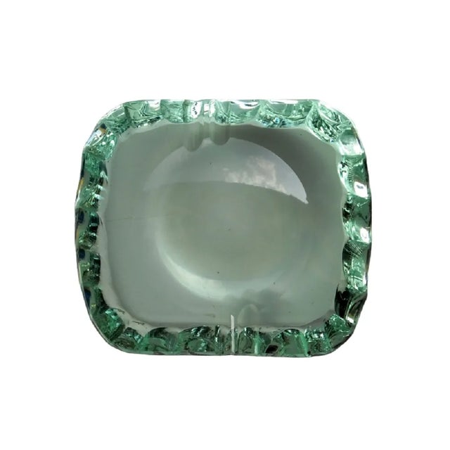 Bowl Fountain Art Italy, 1950 Chiselled Crystal Excellent Condition Original of the period This piece has an attribution...