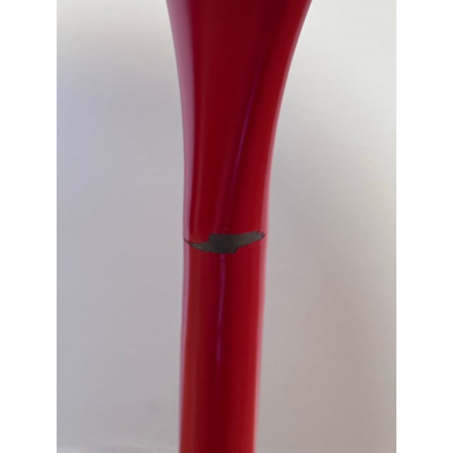 Red Red Powder-Coated Steel Round Side Table, Jasper Morrison Atlas Style, Sculptural Y-Fork Pedestal Base For Sale - Image 8 of 10