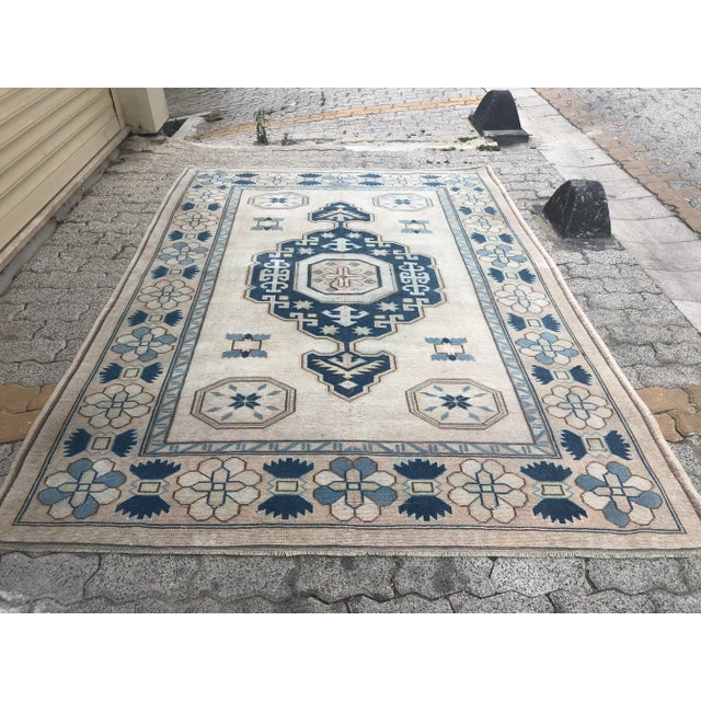 Beige Oushak Handmade Vintage Floor Wool Rug For Sale - Image 8 of 11