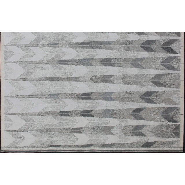 Keivan Woven Arts Large Modern Scandinavian/Swedish Flat-Weave 13'1 X 15'5 For Sale - Image 4 of 13