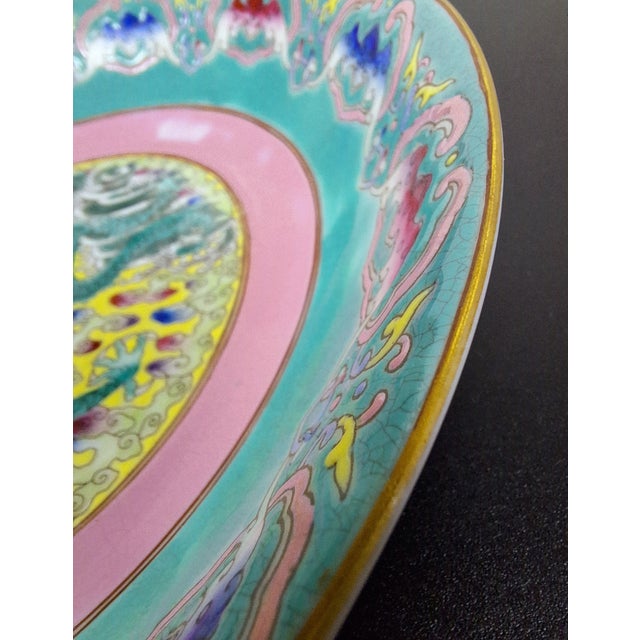 Early 20th Century Chinese Porcelain Fu Bats Dragon Bowl For Sale - Image 5 of 6
