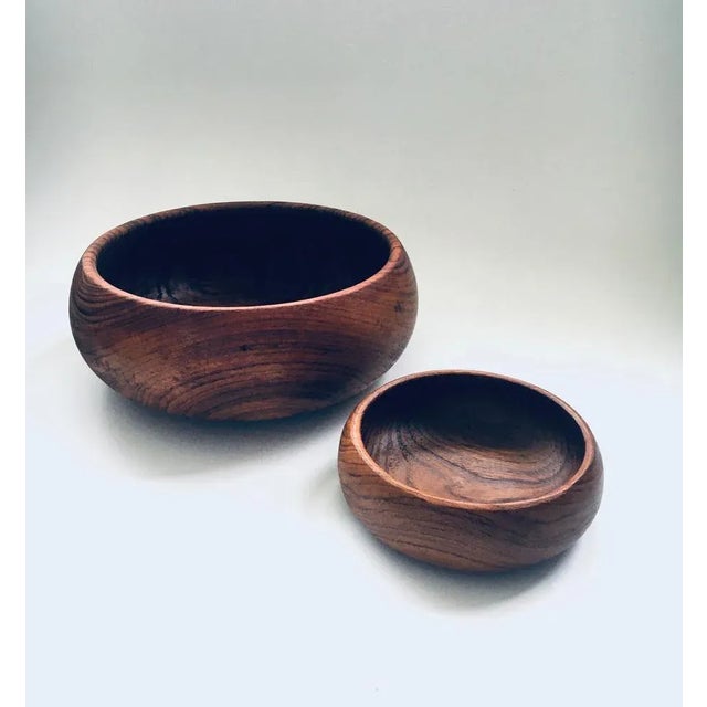 Brown Mid-Century Scandinavian Round Teak Bowl Set, Denmark, 1960s, Set of 2 For Sale - Image 8 of 12