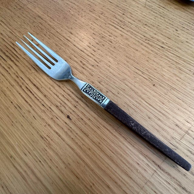 1940s 1940s Danish Modern Ekco Eterna La Joya Japan Replacement Flatware Set- 10 Pieces For Sale - Image 5 of 9