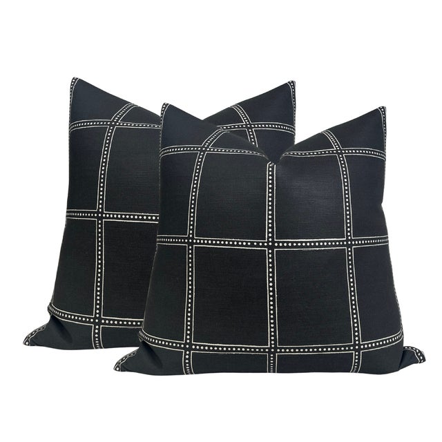 ⭐️ Ships Within 2 Days On the Front: Postage Linen Fabric On the Back: Ivory Linen Fabric All pillow covers are sewn...