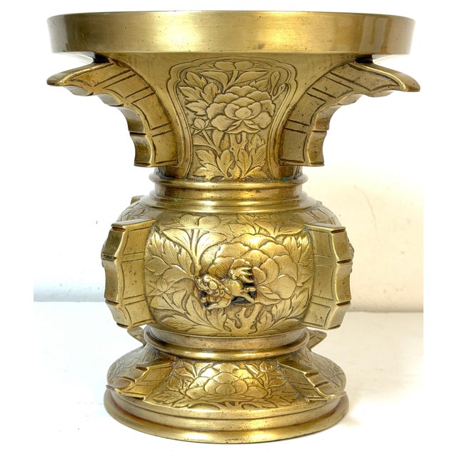 19th Century Pair of Monumental Meiji Period Gilt Metal Censors/ Vases For Sale - Image 5 of 18