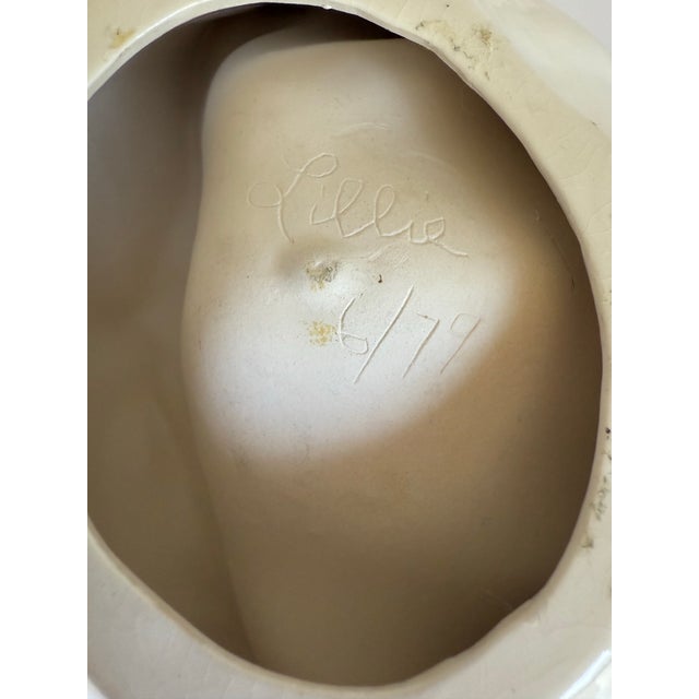 1979 Pair of Signed Studio Pottery Shell Form Ceramic Bowls Catchalls For Sale - Image 12 of 12
