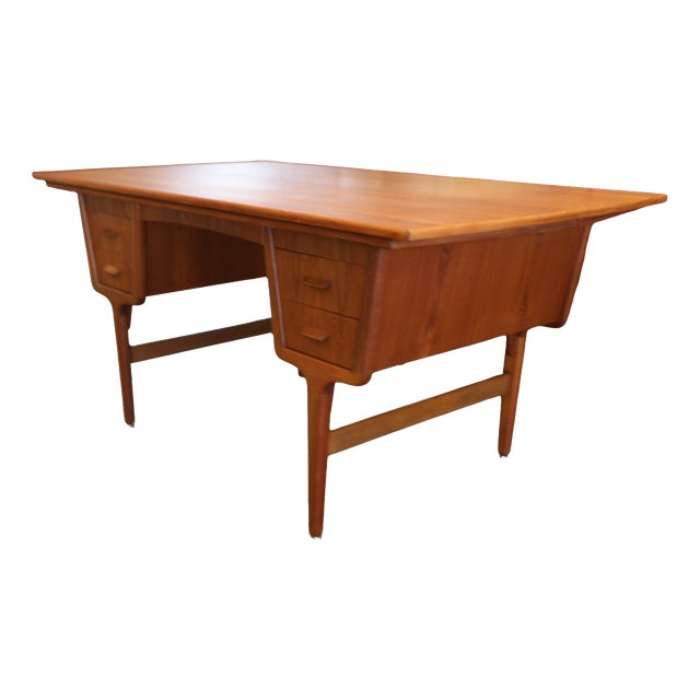 Extendable Desk in Teak by Carl Aage Skov for Munch Møbler, 1960s For Sale