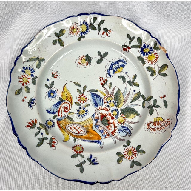 Keller & Guérin 1800s Keller & Guerin Faience Floral Plates - a Pair For Sale - Image 4 of 12