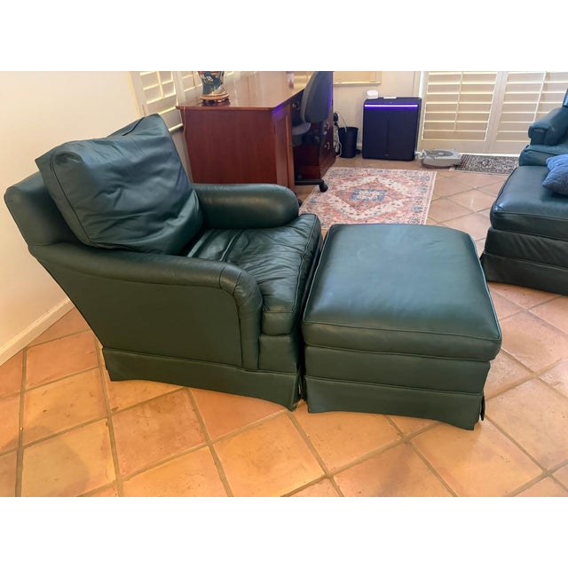 Baker Furniture Company Vintage Baker Furniture Luxurious Recliner & Arm Chair Pair and 2 Ottomans For Sale - Image 4 of 16